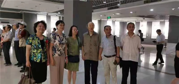 书画展胡西铭老师严肃老师等​人合